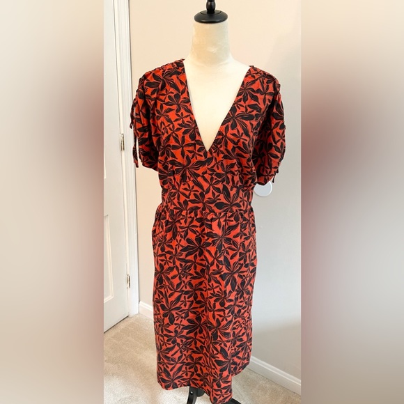 NWOT Ava & Viv V-Neck Midi Dress Size 1X - Picture 2 of 8